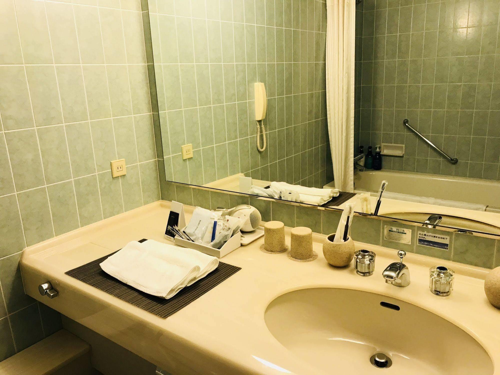 Hotel Granmirage Uozu Ngoại thất bức ảnh